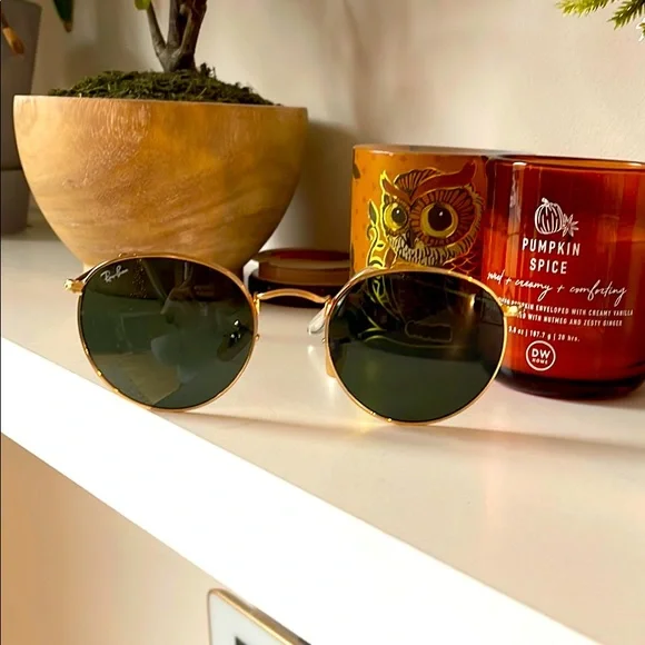 AUTHENTIC RAY-BAN ROUND METAL POLISHED GOLD FRAME / GREEN LENSES LIKE NEW ROUND METAL Sunglasses in Gold and G-15 Green - RB3447 | Ray  main image 4